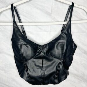 Anwnd Pleather Crop Small
